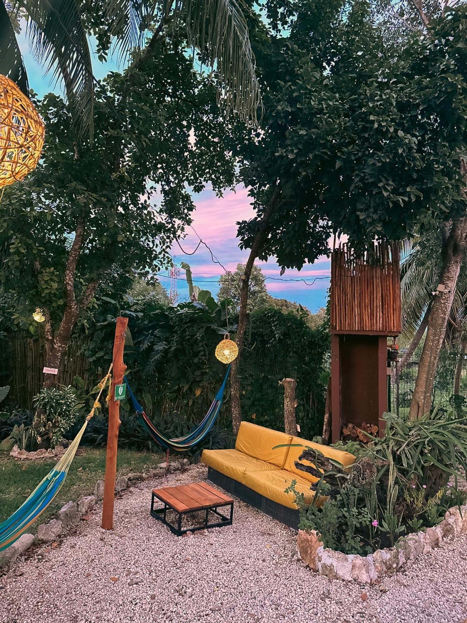 El Buho Bacalar Eco-Cabanas Hostal Exterior photo